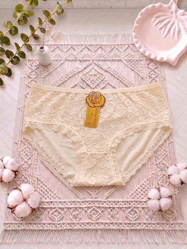شورت زنانه اسلیپ توری XXL کرم